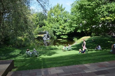 Fondation Beyeler — Sculpture beside the pond in the museum garden